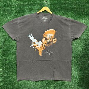 Mike Tyson Iron Mike Pigeon Kiss T-Shirt Size 2X